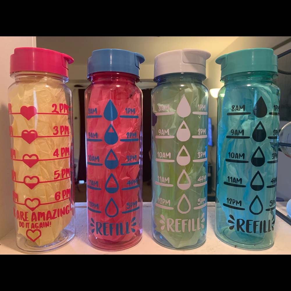 Water Tracker Bottles 30oz